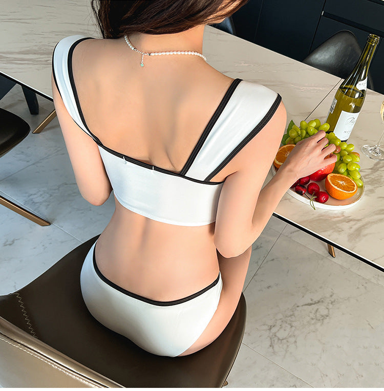 寬肩帶集中包覆美胸收副乳Bikini