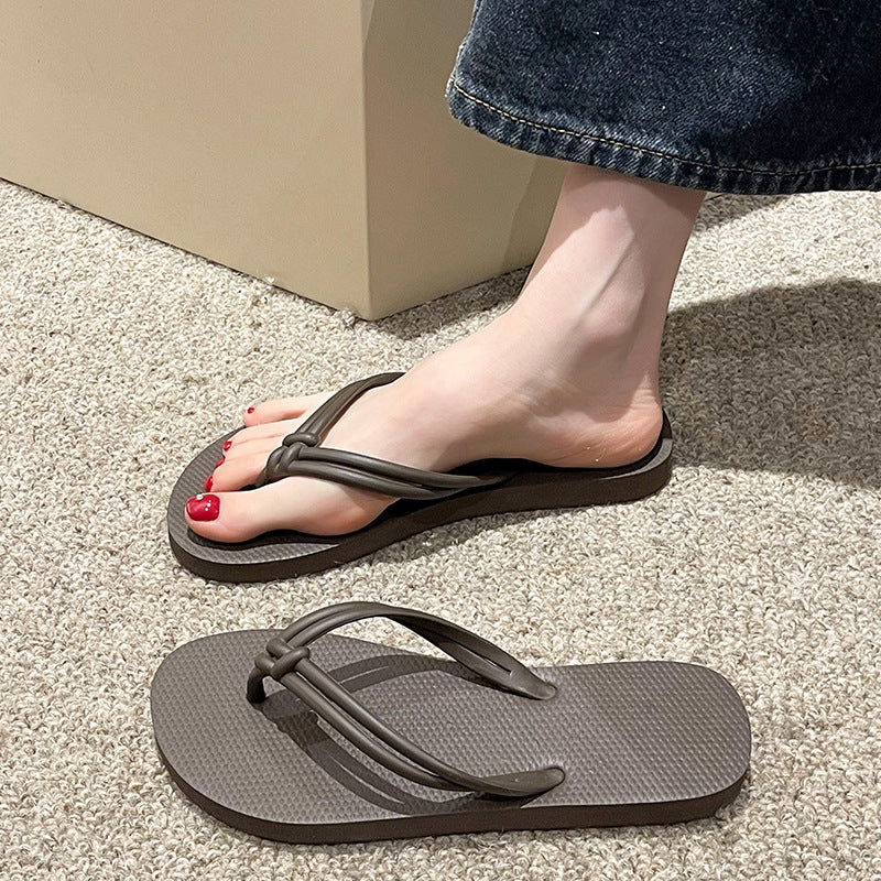 Milky Waterproof Flip Flops (送防水索帶鞋袋）